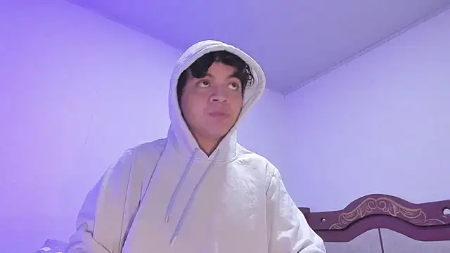 Lucaas King online show from 01-26-25, 01:58