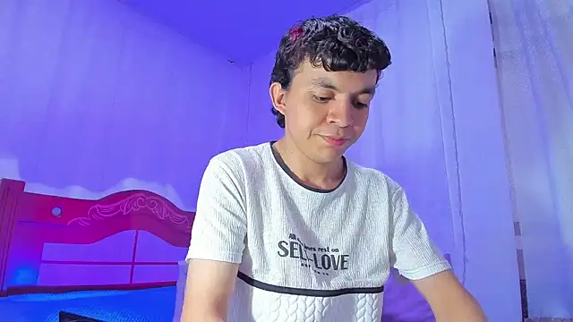 Lucaas King online show from 10-11-25, 11:47