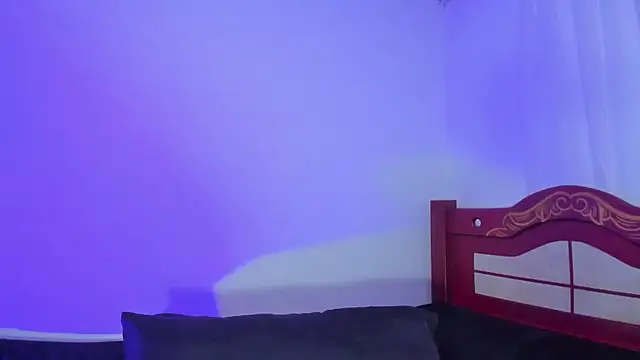 Lucaas King online show from 12-20-25, 10:06