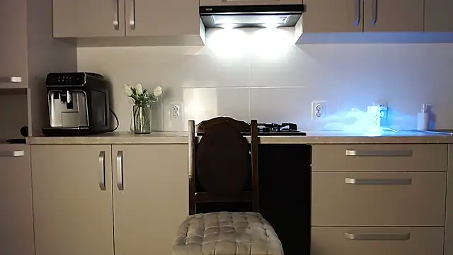  Anna Montana online show from 03-17-25, 09:02