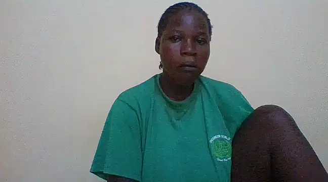 Snapshot of prettychic5 chatting on 01-20-25, 06:31 prettychic5 online show from 01-20-25, 06:31