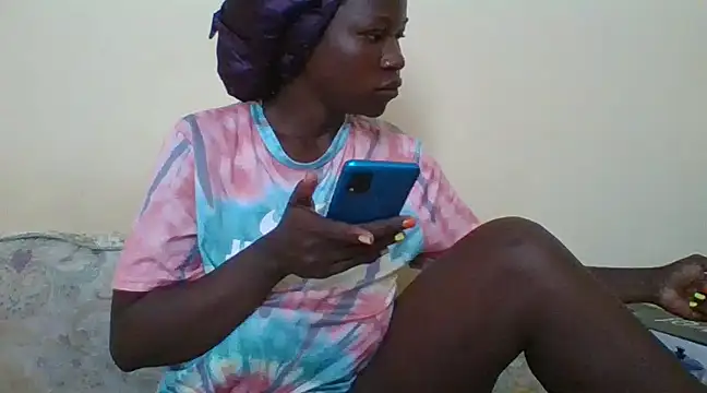 Snapshot of prettychic5 chatting on 01-23-25, 06:39 prettychic5 online show from 01-23-25, 06:39