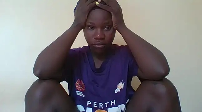 Snapshot of prettychic5 chatting on 02-02-25, 05:42 prettychic5 online show from 02-02-25, 05:42