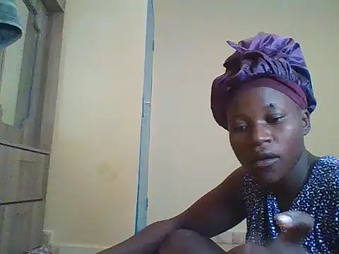 Snapshot of prettychic5 chatting on 11-02-25, 08:06 prettychic5 online show from 11-02-25, 08:06