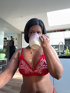 RoseMelanie online show from 04-26-26, 06:22