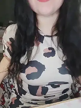 Snapshot of ErikaVlovely chatting on 03-03-26, 08:15 ErikaVlovely online show from 03-03-26, 08:15