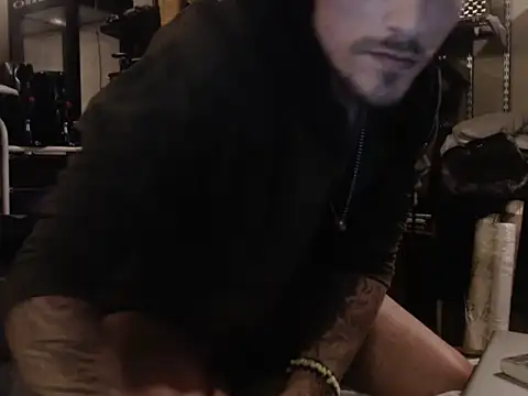 xxxebraXCX online show from 12-21-24, 09:25