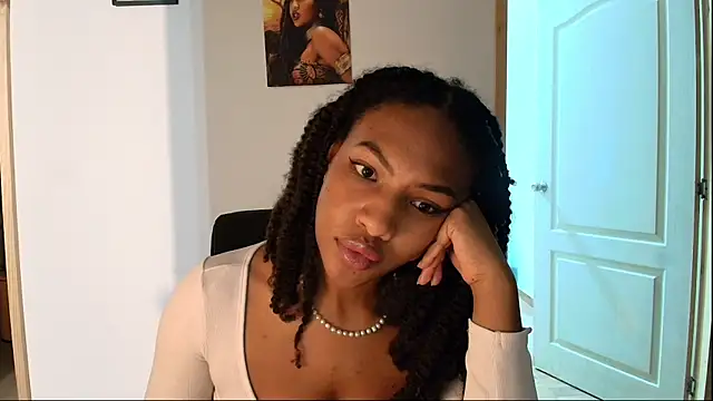 im alivys  online show from 06-20-26, 12:25