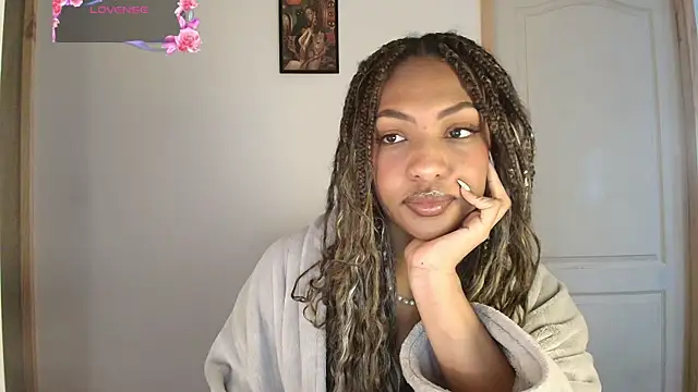 im alivys  online show from 07-26-26, 10:38