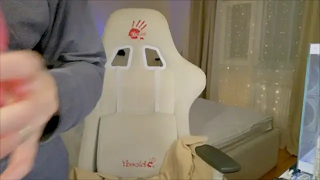 Snapshot of Madi_soon chatting on 10-27-25, 05:06 Madi soon online show from 10-27-25, 05:06