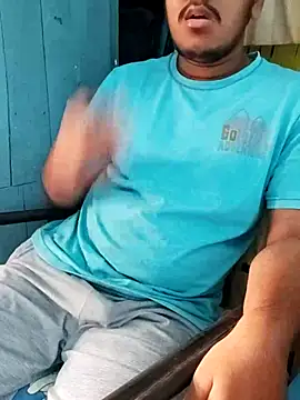 Snapshot of mrshine chatting on 03-07-25, 08:56 mrshine online show from 03-07-25, 08:56