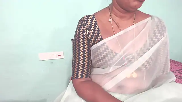 shrutitelugu69 online show from 04-18-26, 04:44