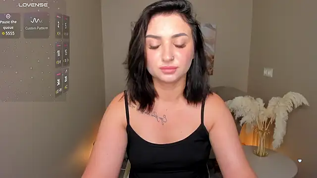 Snapshot of Sourr_Lollipop chatting on 07-24-26, 11:47 Sourr Lollipop online show from 07-24-26, 11:47