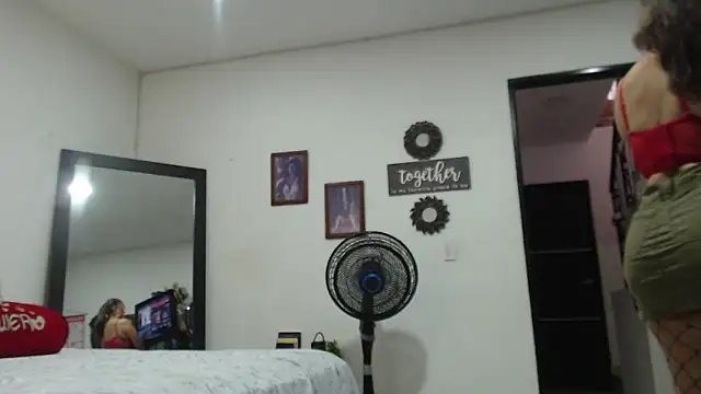 BombasticASSXXX online show from 07-19-26, 09:29