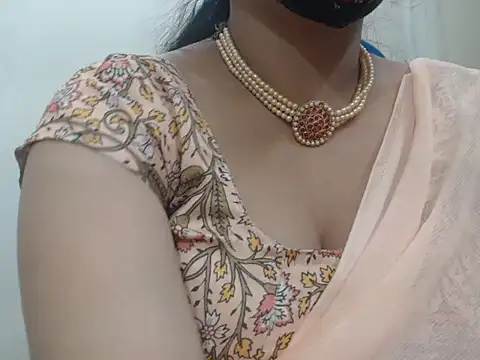 Lovely Siri 23 online show from 12-15-25, 06:28