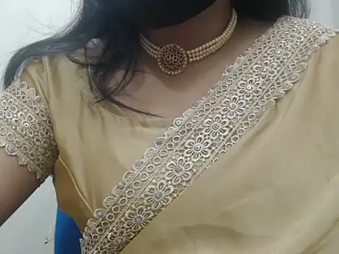 Lovely Siri 23 online show from 04-12-26, 09:14