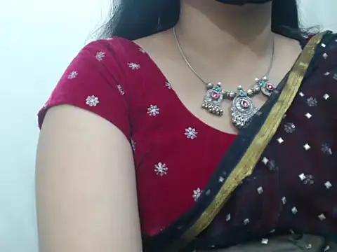 Lovely Siri 23 online show from 06-17-26, 05:25