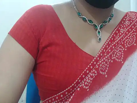 Lovely Siri 23 online show from 06-20-26, 07:44