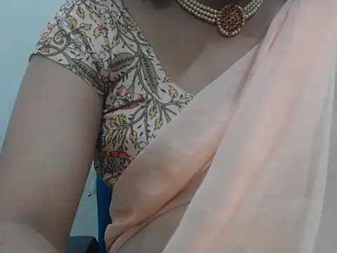 Lovely Siri 23 online show from 06-26-26, 12:42