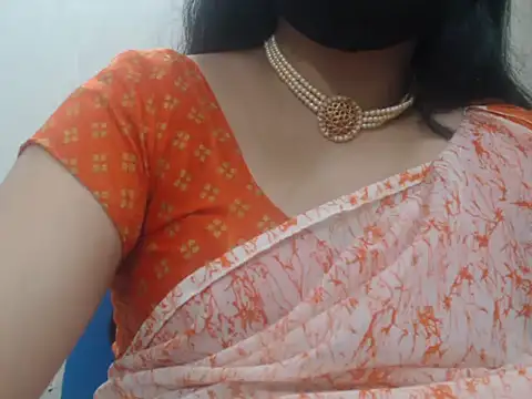 Lovely Siri 23 online show from 07-20-26, 05:11