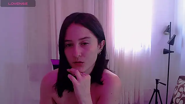 AlissonnFoxx online show from 07-06-26, 09:06