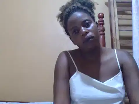 sweetbabra1 online show from 02-25-25, 04:24