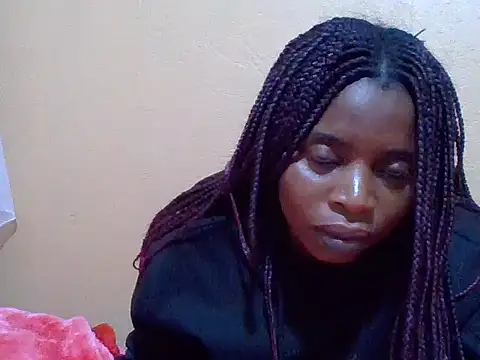 sweetbabra1 online show from 10-31-25, 05:58