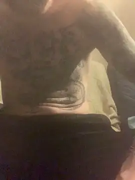 Snapshot of PIercingBoy38 chatting on 03-07-25, 11:38 PIercingBoy38 online show from 03-07-25, 11:38