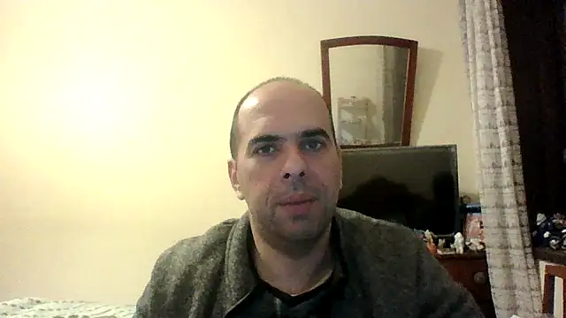 Snapshot of sstrasser chatting on 12-28-24, 01:18 sstrasser online show from 12-28-24, 01:18