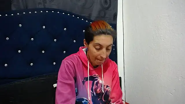 Snapshot of anyu1306 chatting on 01-18-25, 08:20 anyu1306 online show from 01-18-25, 08:20