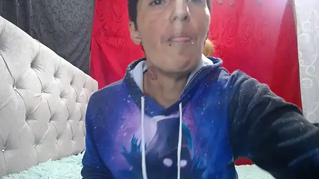 Snapshot of anyu1306 chatting on 10-11-25, 07:23 anyu1306 online show from 10-11-25, 07:23