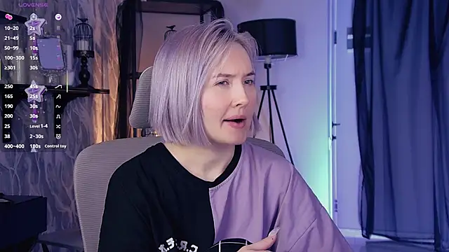 ReiYosimoto online show from 01-09-26, 08:21