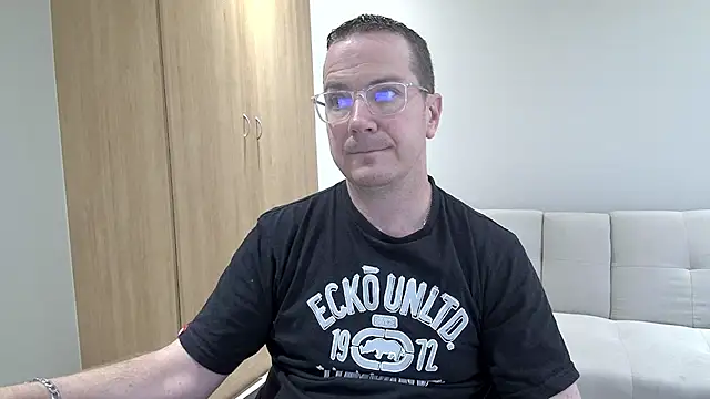 BrettJ81 online show from 03-07-26, 02:47