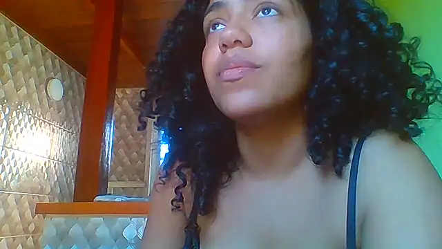 Snapshot of savanahottie chatting on 07-16-26, 04:35 savanahottie online show from 07-16-26, 04:35