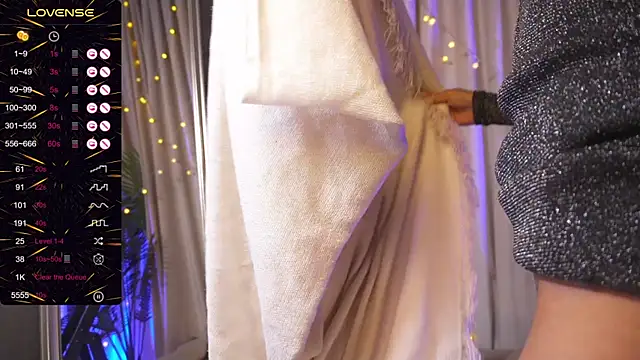 1reisatumi  online show from 11-06-25, 01:34