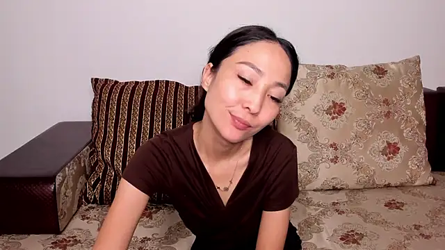 1reisatumi  online show from 05-04-26, 12:45