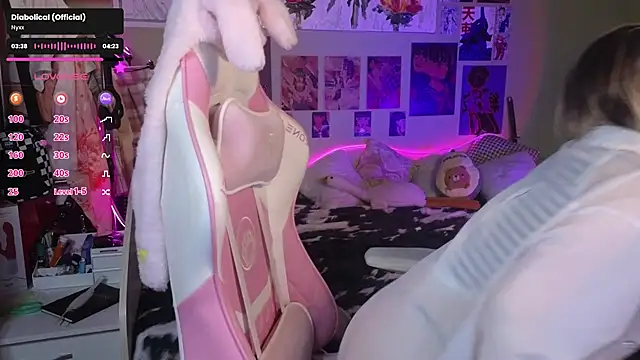 Evie Ro online show from 01-08-25, 03:19