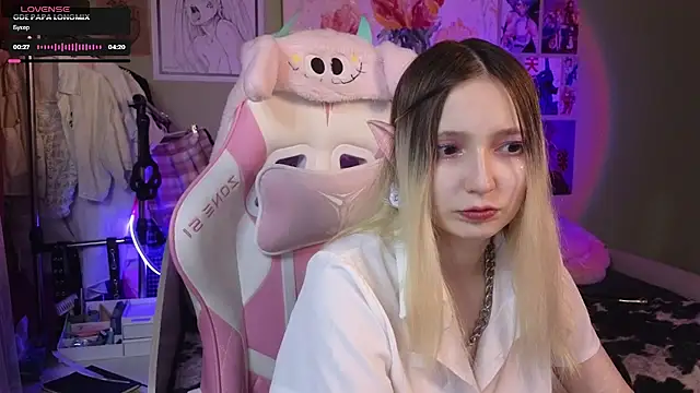 Evie Ro online show from 02-08-25, 12:28