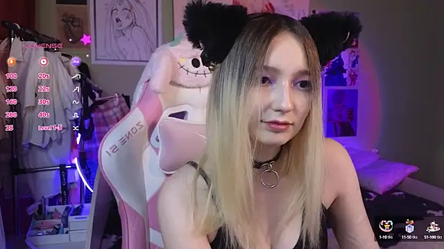 Evie Ro online show from 02-10-25, 07:49