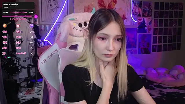 Evie Ro online show from 03-22-25, 11:53