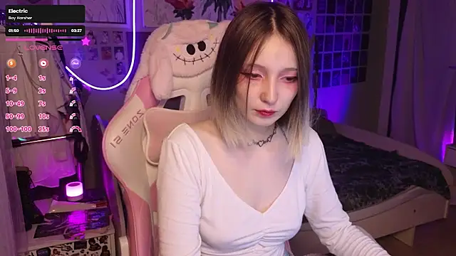 Evie Ro online show from 09-16-25, 08:21