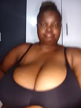 DarkBbw201 online show from 10-28-25, 11:40