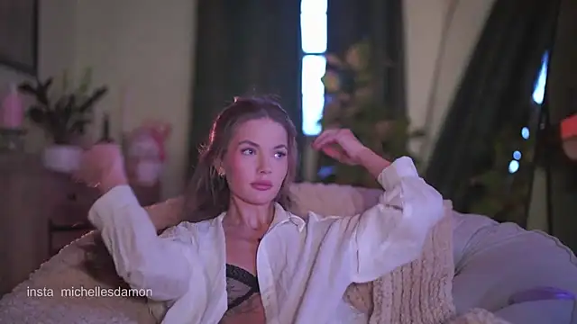 Snapshot of house_of_dragon chatting on 02-22-25, 12:05 house of dragon online show from 02-22-25, 12:05