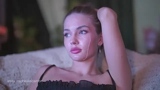 Snapshot of house_of_dragon chatting on 03-02-25, 02:10 house of dragon online show from 03-02-25, 02:10