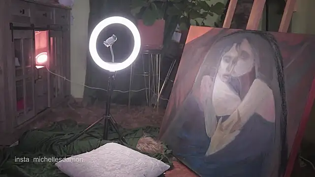 Snapshot of house_of_dragon chatting on 03-16-25, 03:47 house of dragon online show from 03-16-25, 03:47