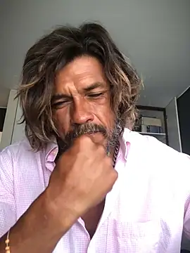 Snapshot of kvr27 chatting on 02-07-26, 12:20 kvr27 online show from 02-07-26, 12:20