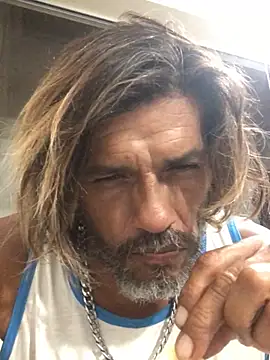 Snapshot of kvr27 chatting on 02-09-26, 02:26 kvr27 online show from 02-09-26, 02:26