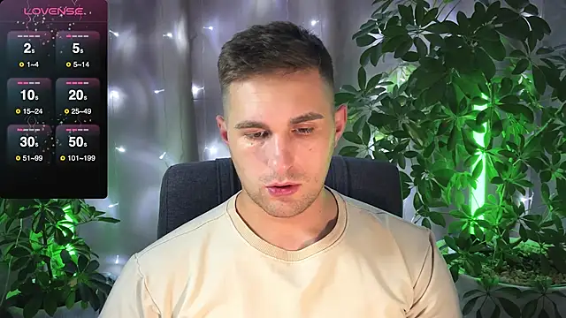 Sweeet  boy online show from 02-10-25, 05:19