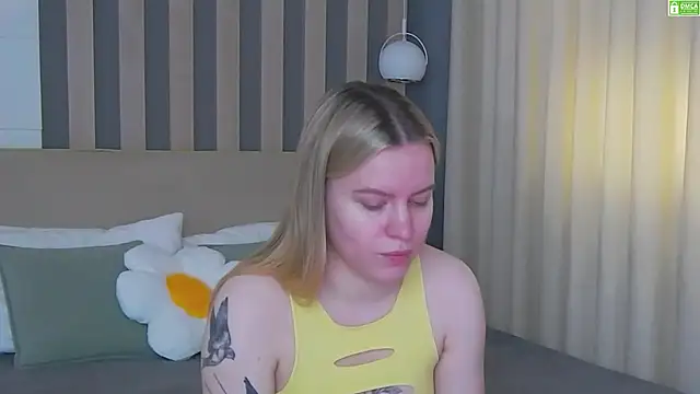 AmaliaBell online show from 05-19-26, 01:17