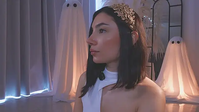 Snapshot of AmyArmstrong chatting on 10-29-25, 08:32 AmyArmstrong online show from 10-29-25, 08:32